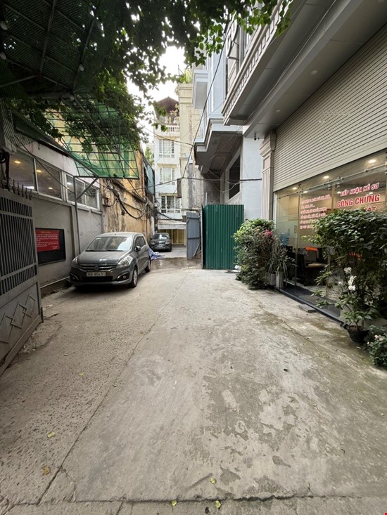 Tăng bạt hổ bán 122M tặng nhà ô tô đỗ cửa hai bà trưng