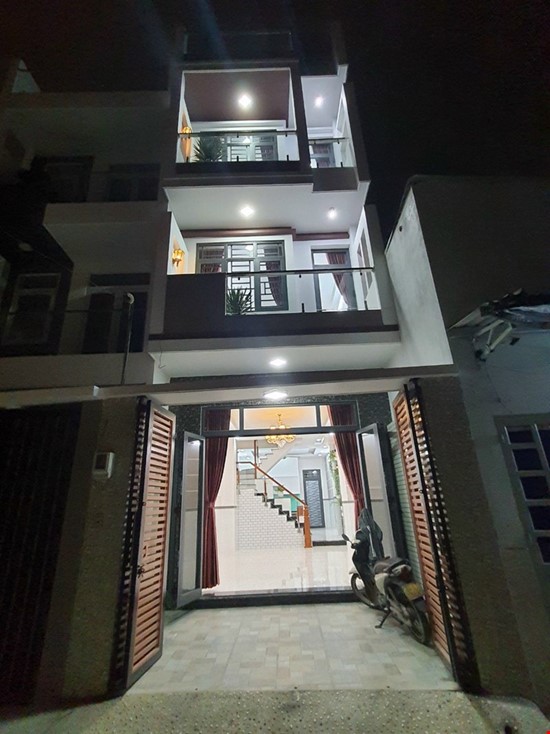 Bán nhà mới xây Full nội thất đường số 6 Linh Xuân Thủ Đức ,LH 0909428959.