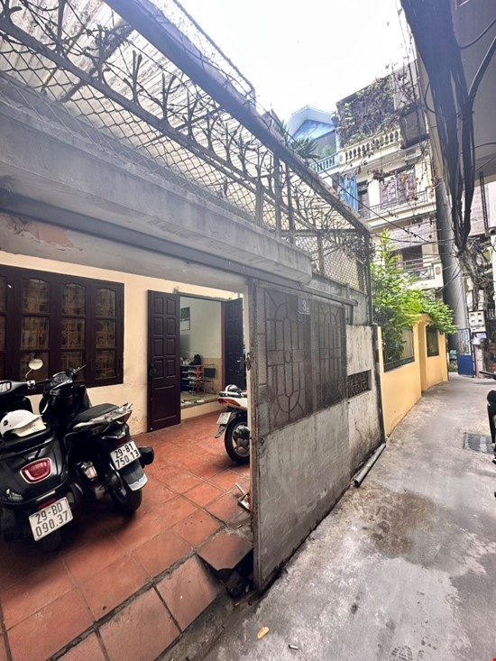 án 85M trần khát chân tặng nhà gần phố hai bà trưng
