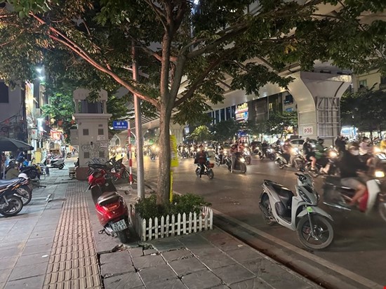 Bán đất mặt phố minh khai 29M tặng gpxd 5 tầng thang máy hai bà trưng