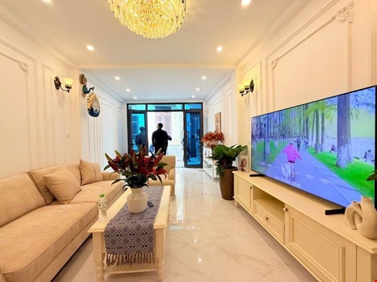 Nhà Xuân Đỉnh 5 tầng mới xây chủ cần tiền bán gấp trong ngày