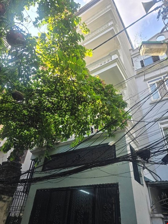 Bán nhà minh khai 6 tầng dân xây 3 gác tránh xe máy hai bà trưng