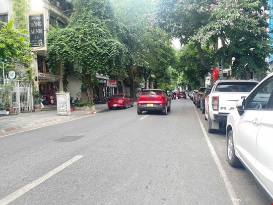 Bán siêu phẩm mặt phố ngô thì nhậm 209M tặng nhà hai bà trưng