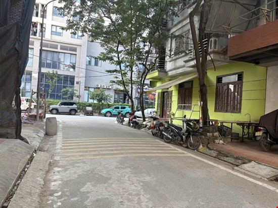 Tam trinh yên sở bán 107M tặng nhà phân lô X2B 2 mặt ngõ ô tô dừng đỗ kinh doanh hoàng mai
