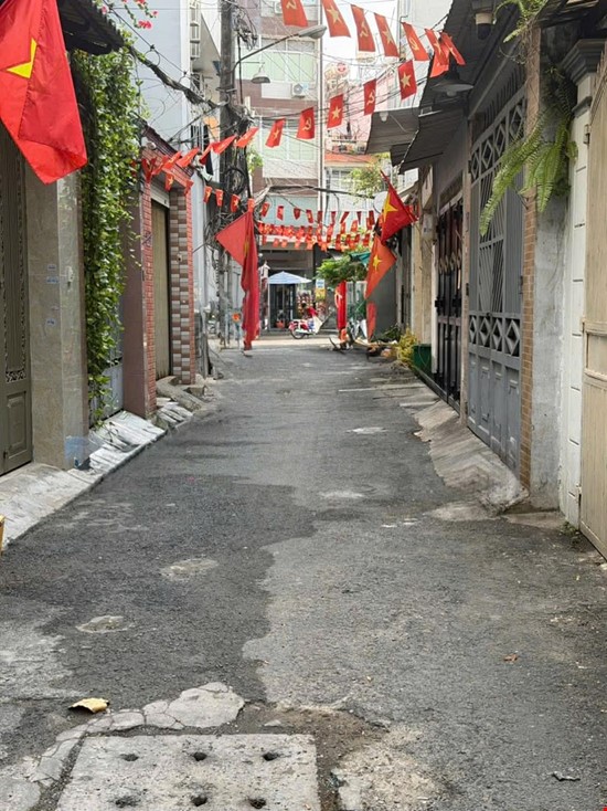 NHÀ GÒ VẤP – GẦN NGÃ 6 – HẺM XE TẢI 1 TRỤC SÁT MẶT TIỀN – 80M2 VUÔNG A4 – CHỈ 9 TỶ 9