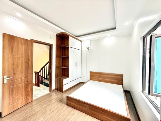 Bán nhà trương định 5 tầng thang máy long lanh ô tô hoàng mai