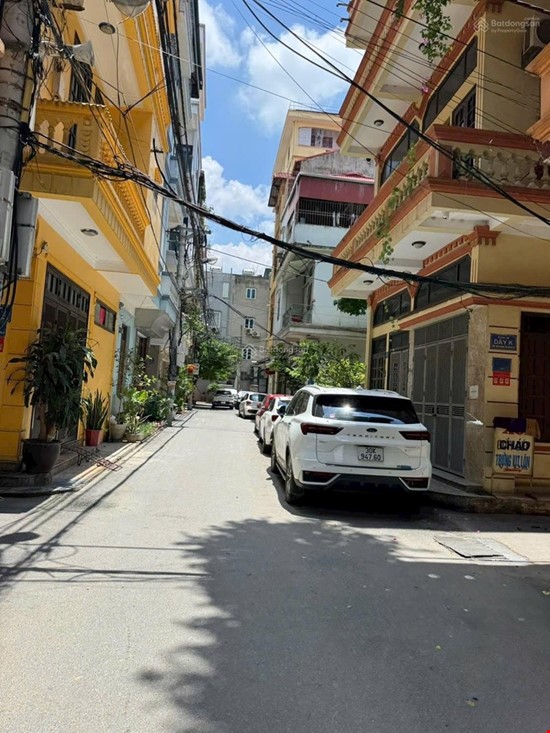 NHỈNH 7 TỶ – NHÀ MỚI 4 TẦNG PHÂN LÔ Ô TÔ ĐỖ CỬA GẦN CẦU AM – VẠN PHÚC 31M² – GIÁ ĐẦU TƯ