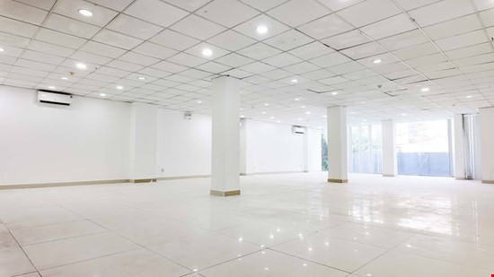 Cho thuê văn phòng giá rẻ ở 225 Nguyễn Xí, Bình Thạnh - 154m2 - chỉ 8$/m2