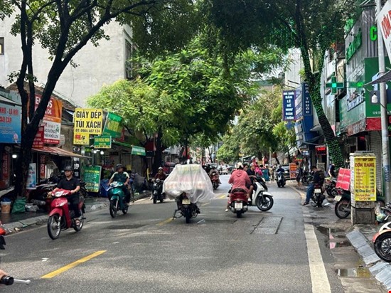 Bán đất mặt phố tương mai siêu to 200M hai bà trưng