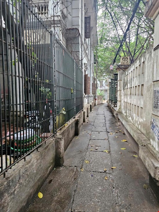 Bán 140m lương khánh thiện tặng nhà gần phố hoàng mai