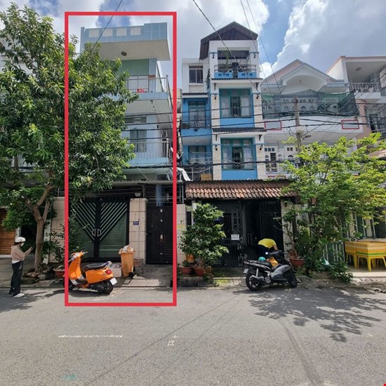 Bán nhà Quận 7 đường số 45 P. Bình Thuận, dt 4,7x23m, 3 lầu.