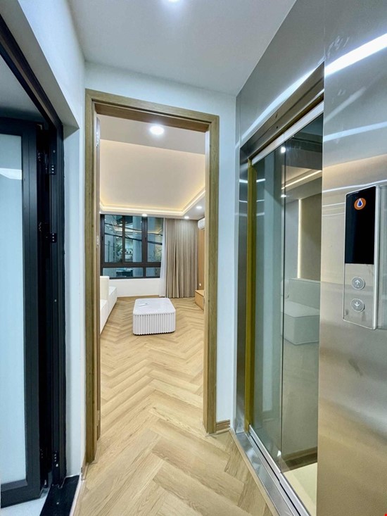 XEM LÀ MÊ: MỚI, ĐẸP, Ở NGAY, THANG MÁY, NGÕ THÔNG KINH DOANH, 3 THOÁNG.