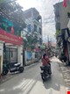 ban-dat-mat-pho-yen-duyen-84m-o-to-tranh-kinh-doanh-ngay-dem-hoang-mai-pr144096