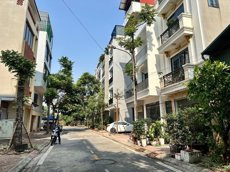 ban-dat-thach-ban-68m-khu-tdc-via-he-o-to-dung-do-ngay-dem-view-vuon-hoa-long-bien-pr143026