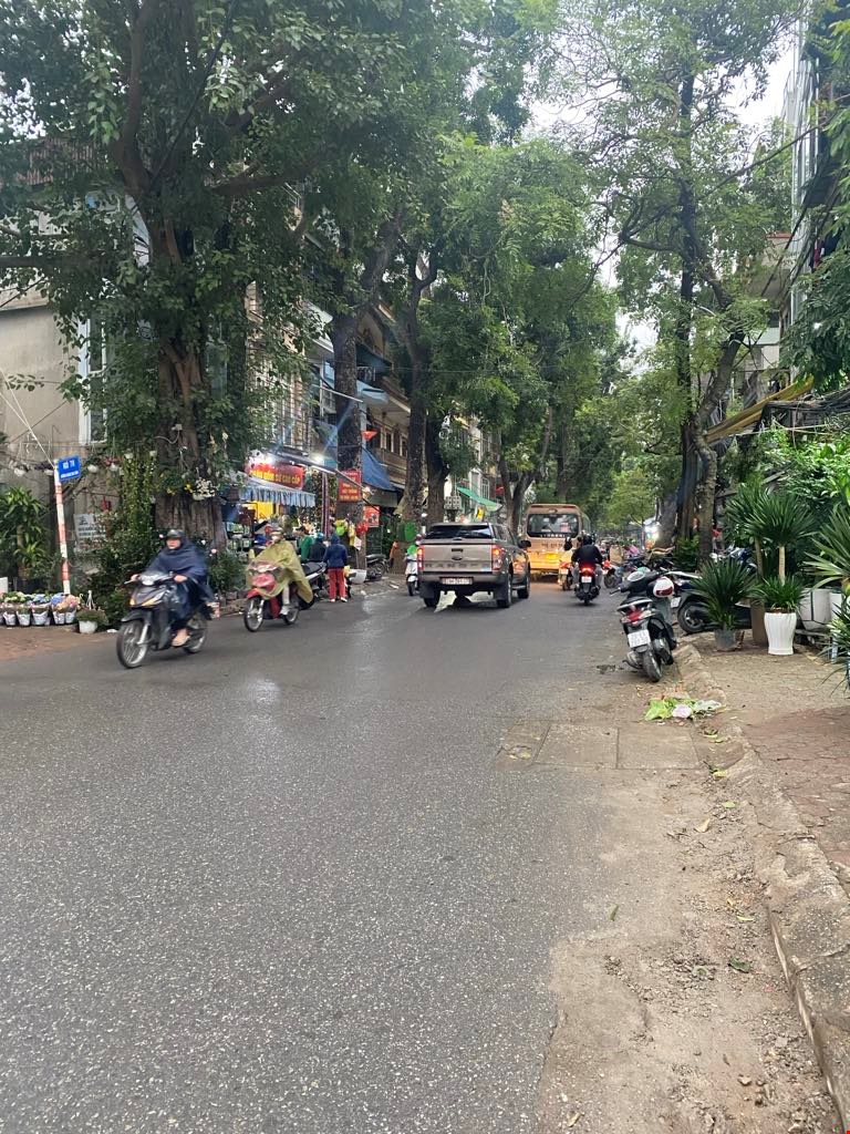 ban-80m--4-tang--46mmat-tien-trung-kinh--cau-giayphan-lo-vip-pr144250