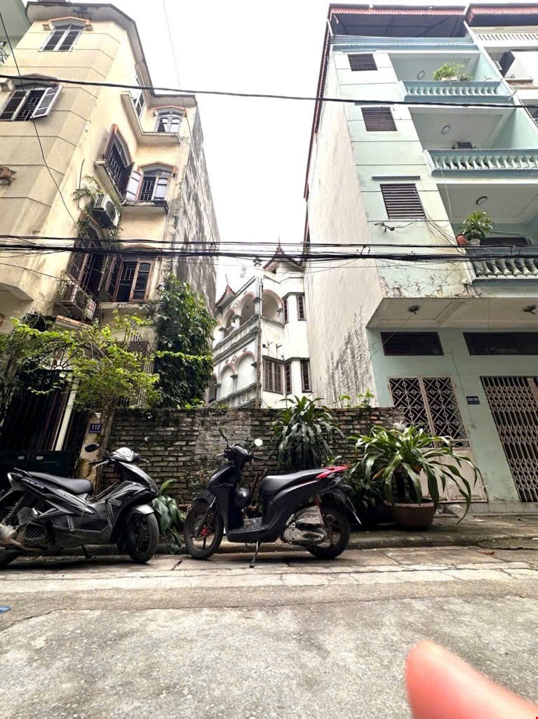 ban-dat-pho-vong-37m-phan-lo-o-to-dung-do-ngay-dem-kinh-doanh-hai-ba-trung-pr144292