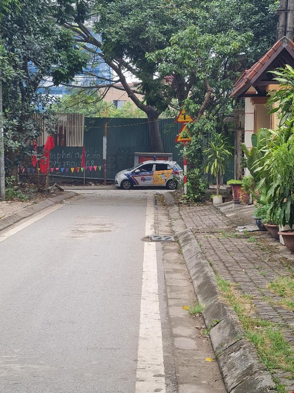 ban-nha-linh-nam-3-tang-phan-lo-via-he-o-to-tranh-hoang-mai-pr142997