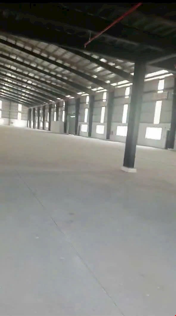 nha-xuong-mt-ql1a-xa-binh-thanh-thu-thua-long-an-dt-5000m2-gia-90-ty-pr142451