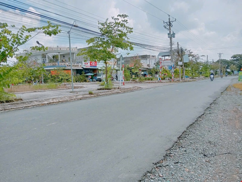 nha-mat-tien-duong-817-tong-dt-2259m2-ap-5-my-thanh-thu-thua-long-an-gia-85-ty-pr143106