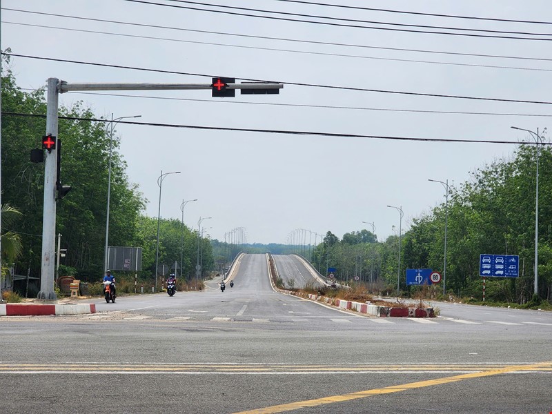 🔥can-ban-gap-565m2-dat-nen-trung-tam-thi-tran-dau-tieng-binh-duong-gan-cho-gia-nhinh-1trm2-pr143118
