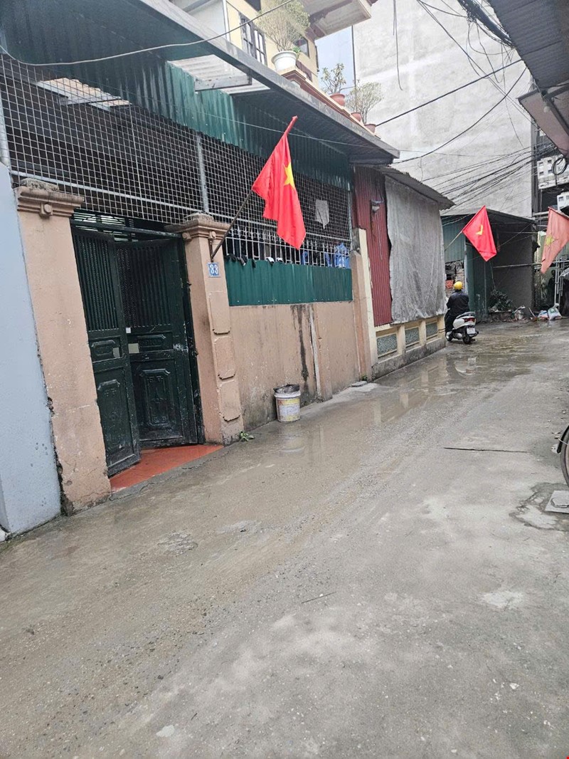 ban-82m-hung-phuc-tang-nha-o-to-tranh-vao-nha-hoang-mai-pr143563